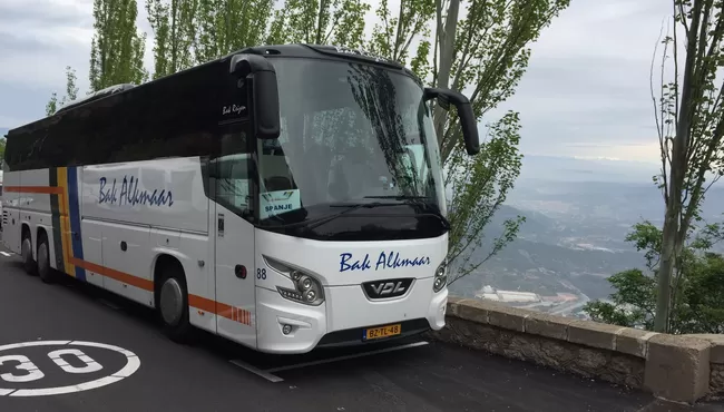 Wilt u een bus huren met chauffeur?