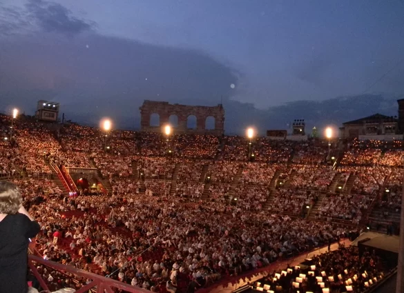 Opera Verona, 8 daagse muziekreis