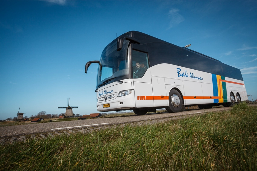 Touringcar huren Schiphol